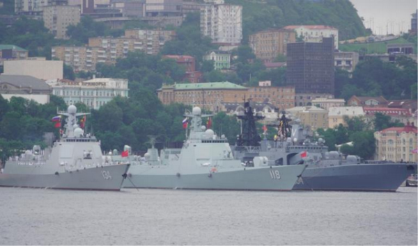 泸深A融通 印媒发现不对劲，中俄海军演习完没解散，合二为一开始新任务